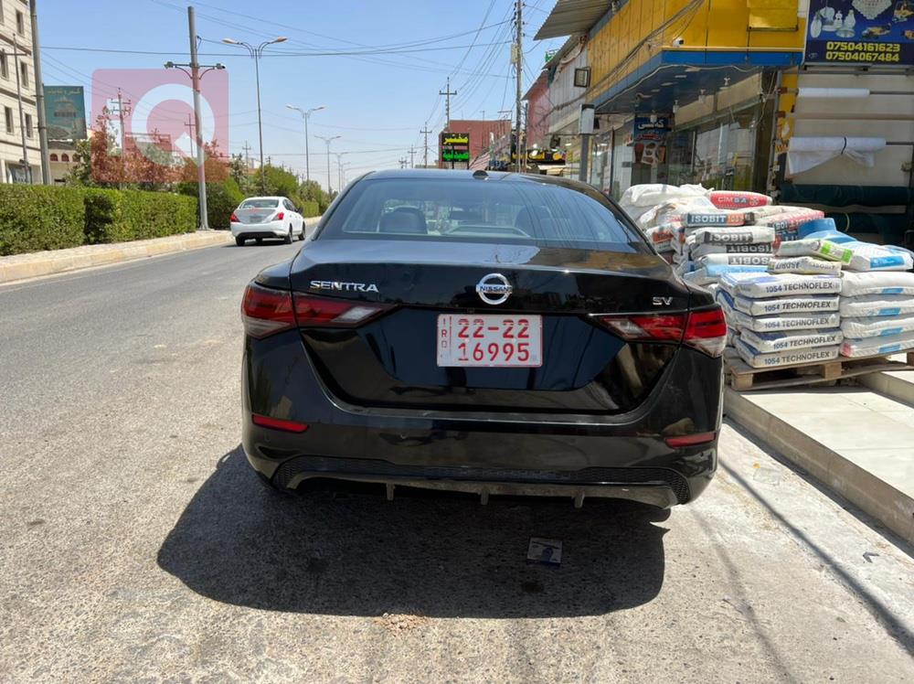 نیسان سێنترا